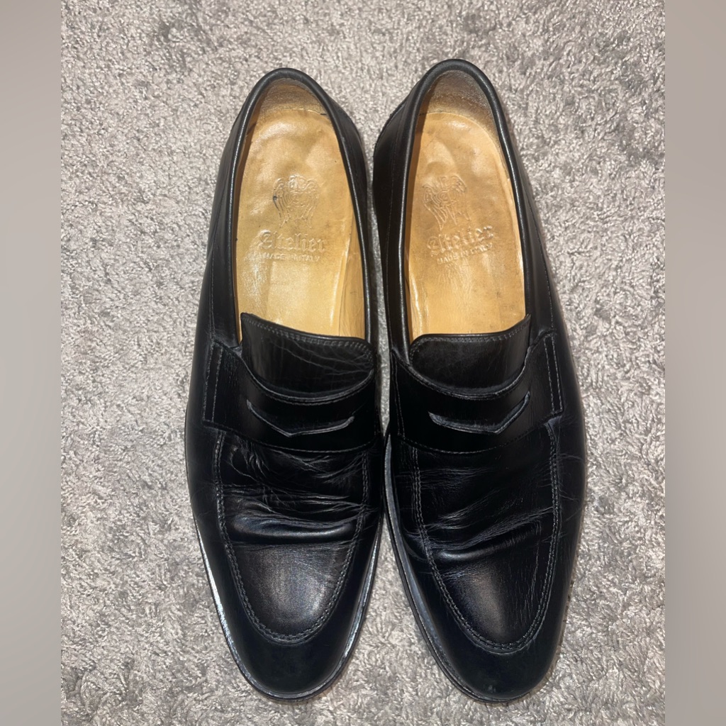 Elegant Black Leather Men's Slip-On Loafers